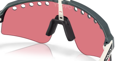 عینک ورزشی حرفه‌ای:🕶️ Oakley OO9465 SUTRO LITE SWEEP 946531 – - Image 4